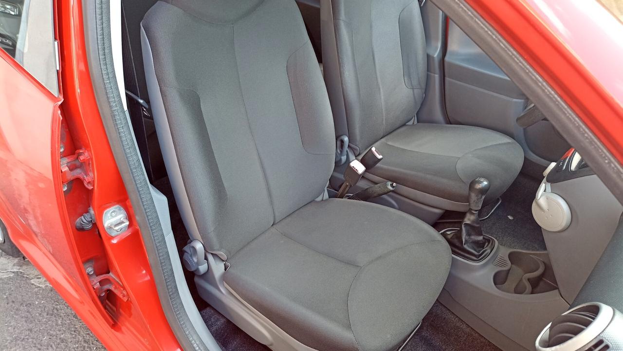 Toyota Aygo 1.0 12V VVT-i 5 porte