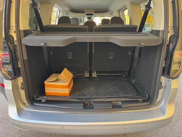 Volkswagen Caddy 2.0 TDI 122 CV DSG Space Maxi