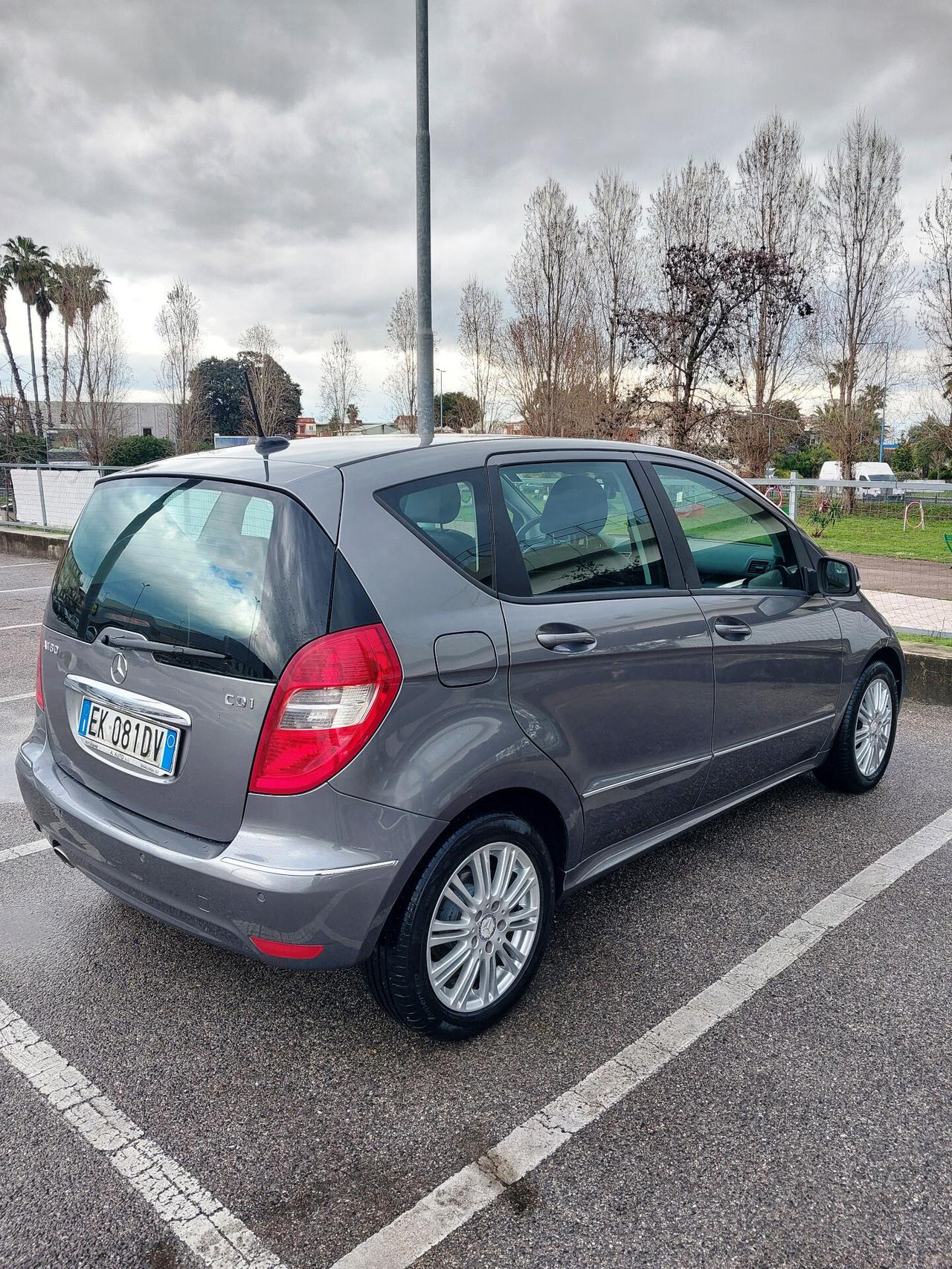 MERCEDES A 180 CDI ELEGANCE 10/2011