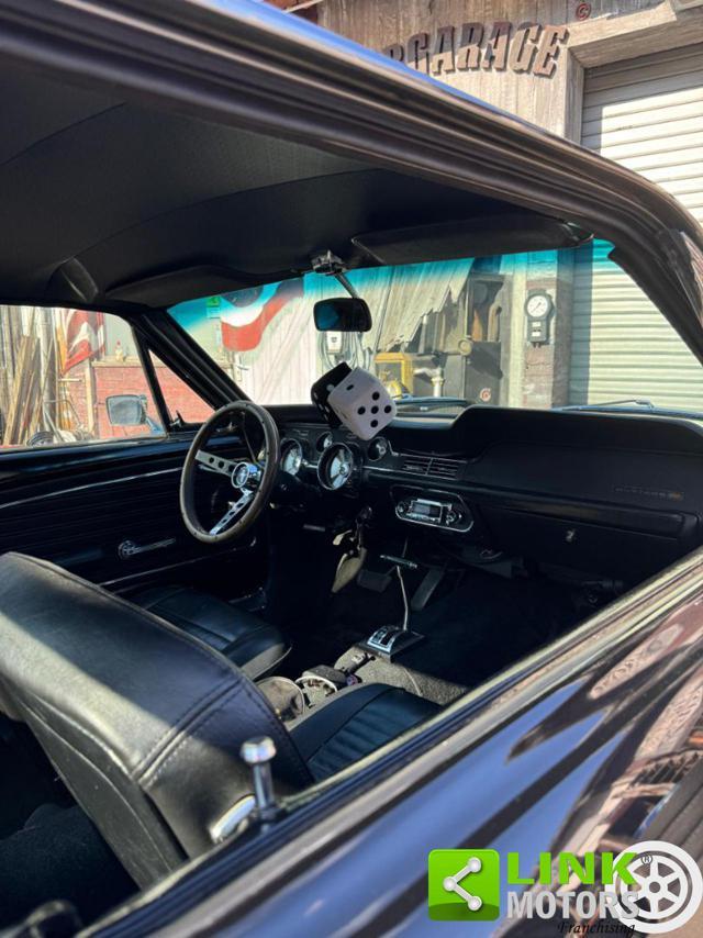 FORD Mustang 2 porte hardtop