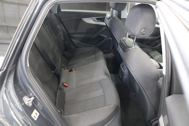 AUDI A4 40 TDI quattro S tronic Business advanced