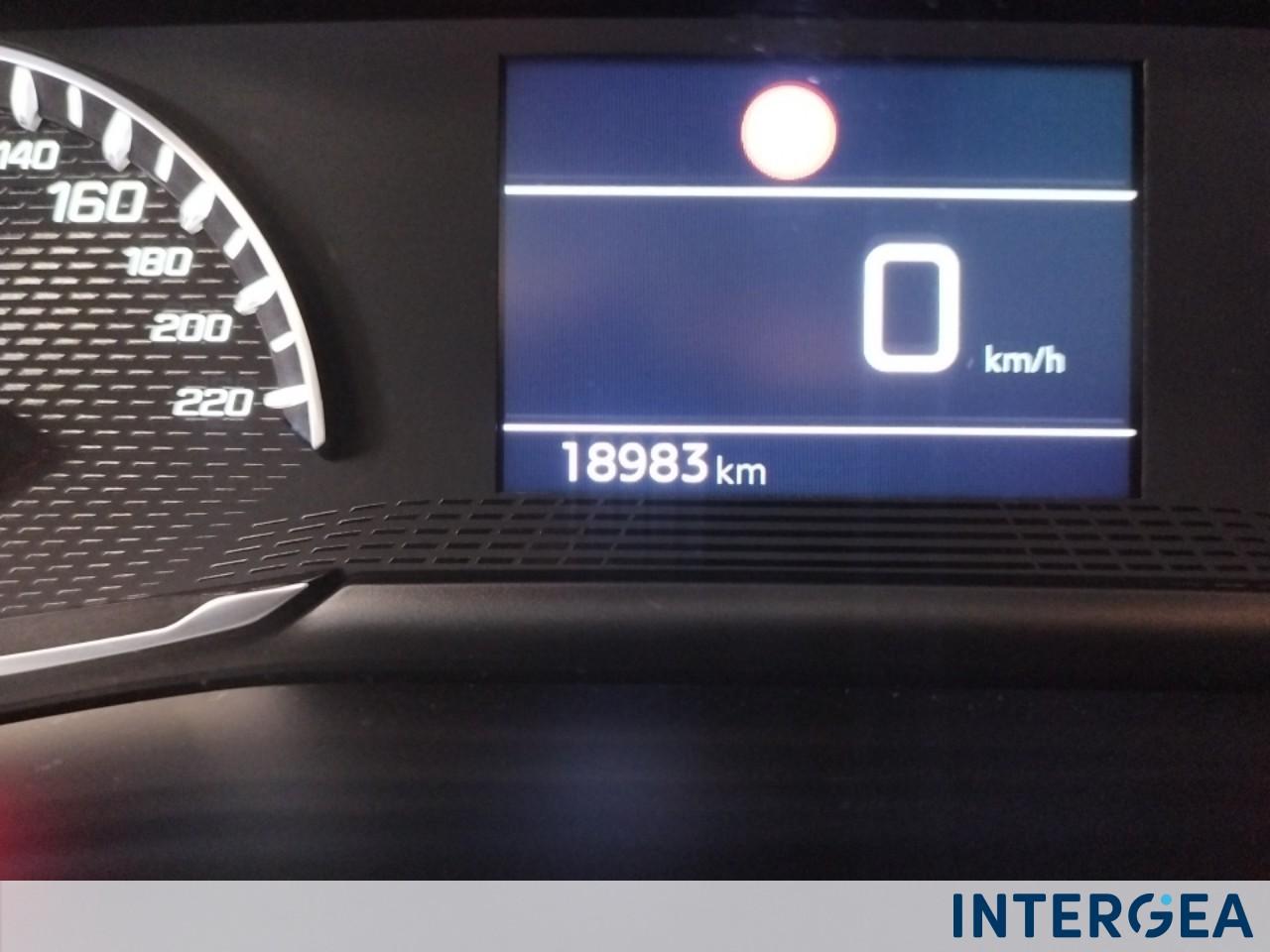 PEUGEOT 208 1.2 puretech Active s&s 100cv