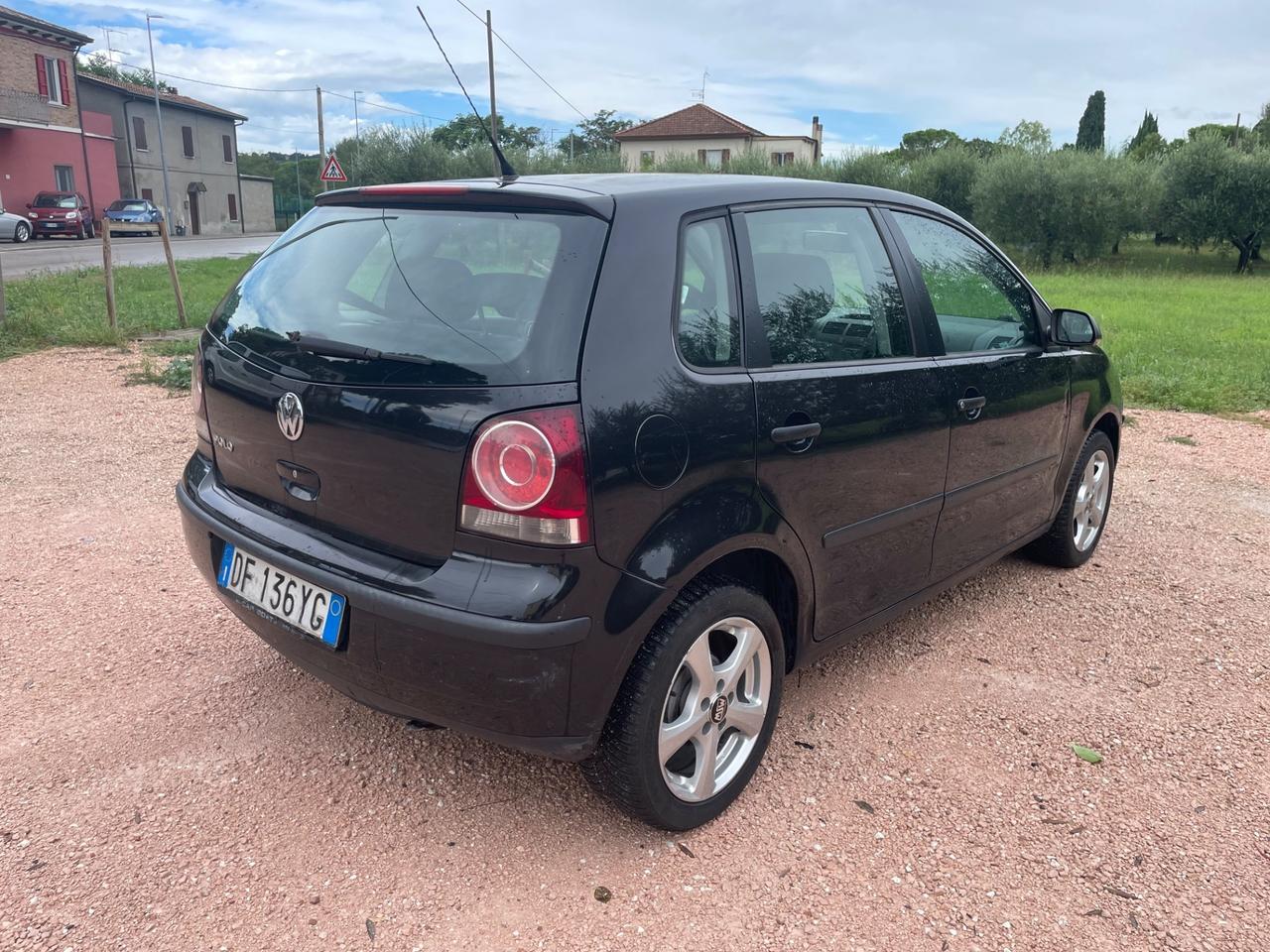 Volkswagen Polo 1.2 5p. Trendline