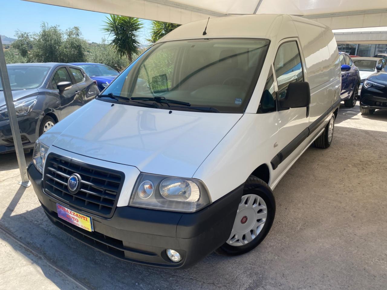 Fiat Scudo 2.0JTD110cv MAXI PASSO LUNGO KM0 2007