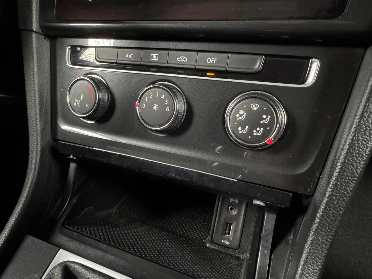 Volkswagen Golf 5 Porte Golf 5p 1.6 tdi Trendline 90cv