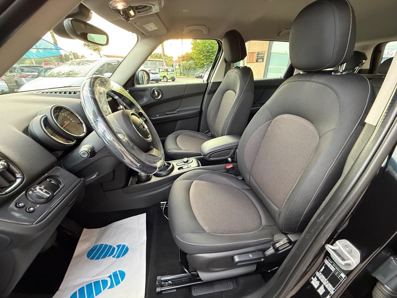 Mini Cooper Countryman 1.5 One - Automatica