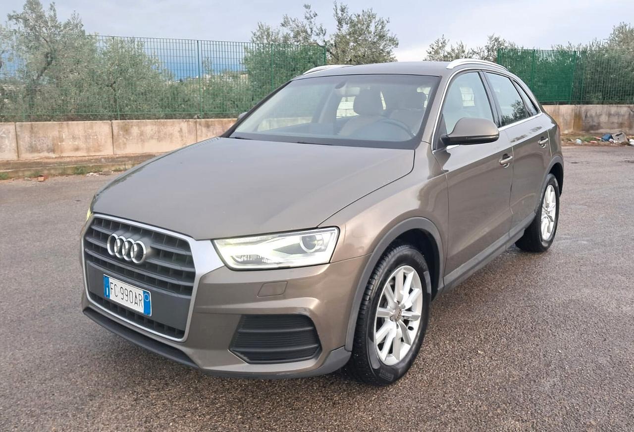 Audi Q3 2.0 TDI 150 CV Design