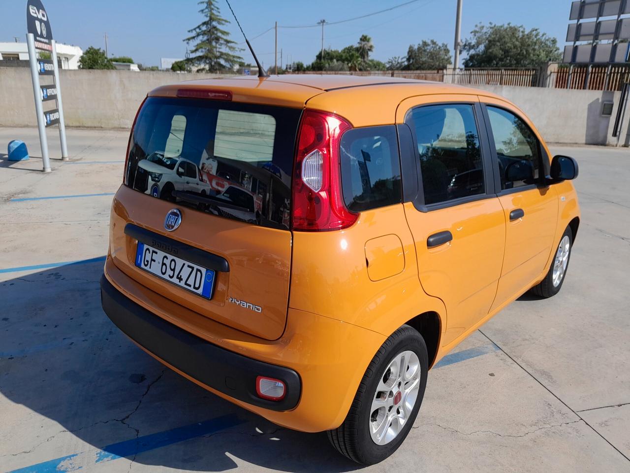 FIAT PANDA CITY CROSS 1.0 HYBRID - NEOPATENTATI