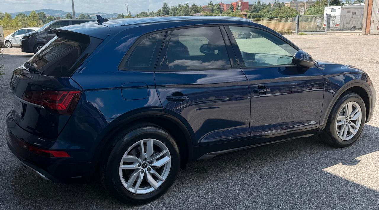 Audi Q5 30 TDI S tronic Sport FARI MATRIX