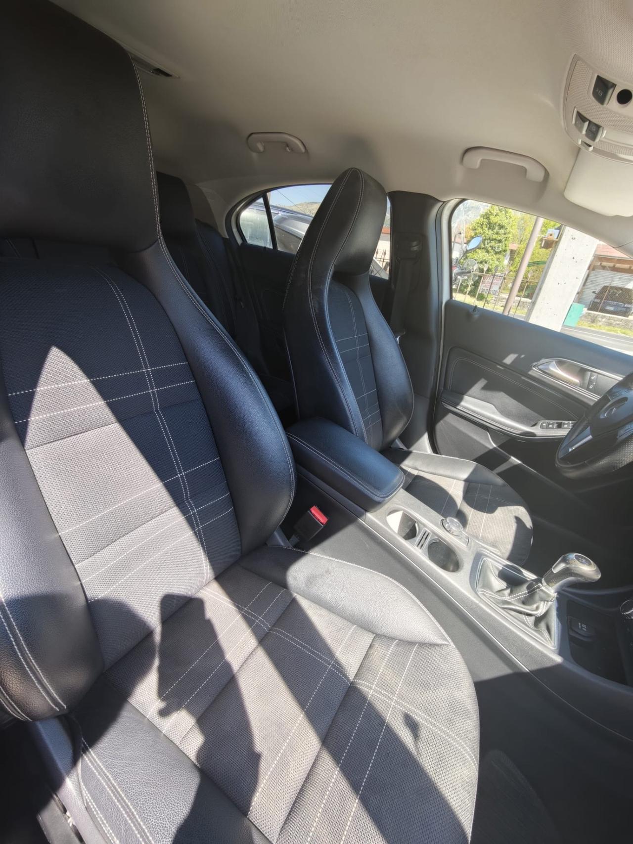 Mercedes-benz A 180 d Sport garantita 12 mesi