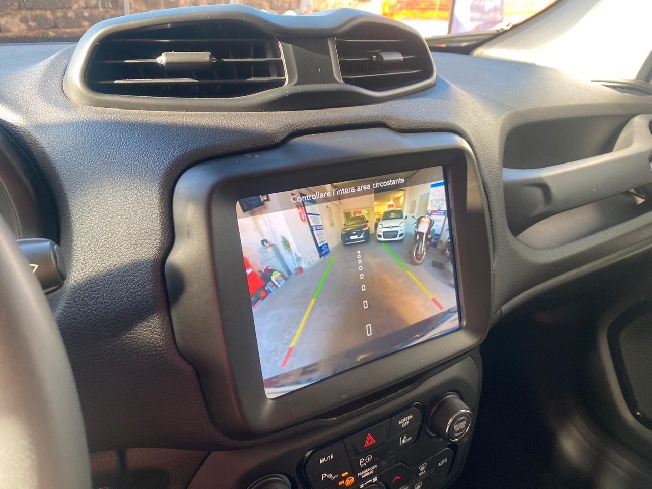 Jeep Renegade 1.3 T4 DDCT 150cv allestimento S total black