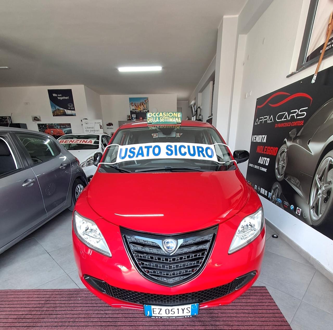 Lancia Ypsilon 1.2 69 CV 5 porte Gold