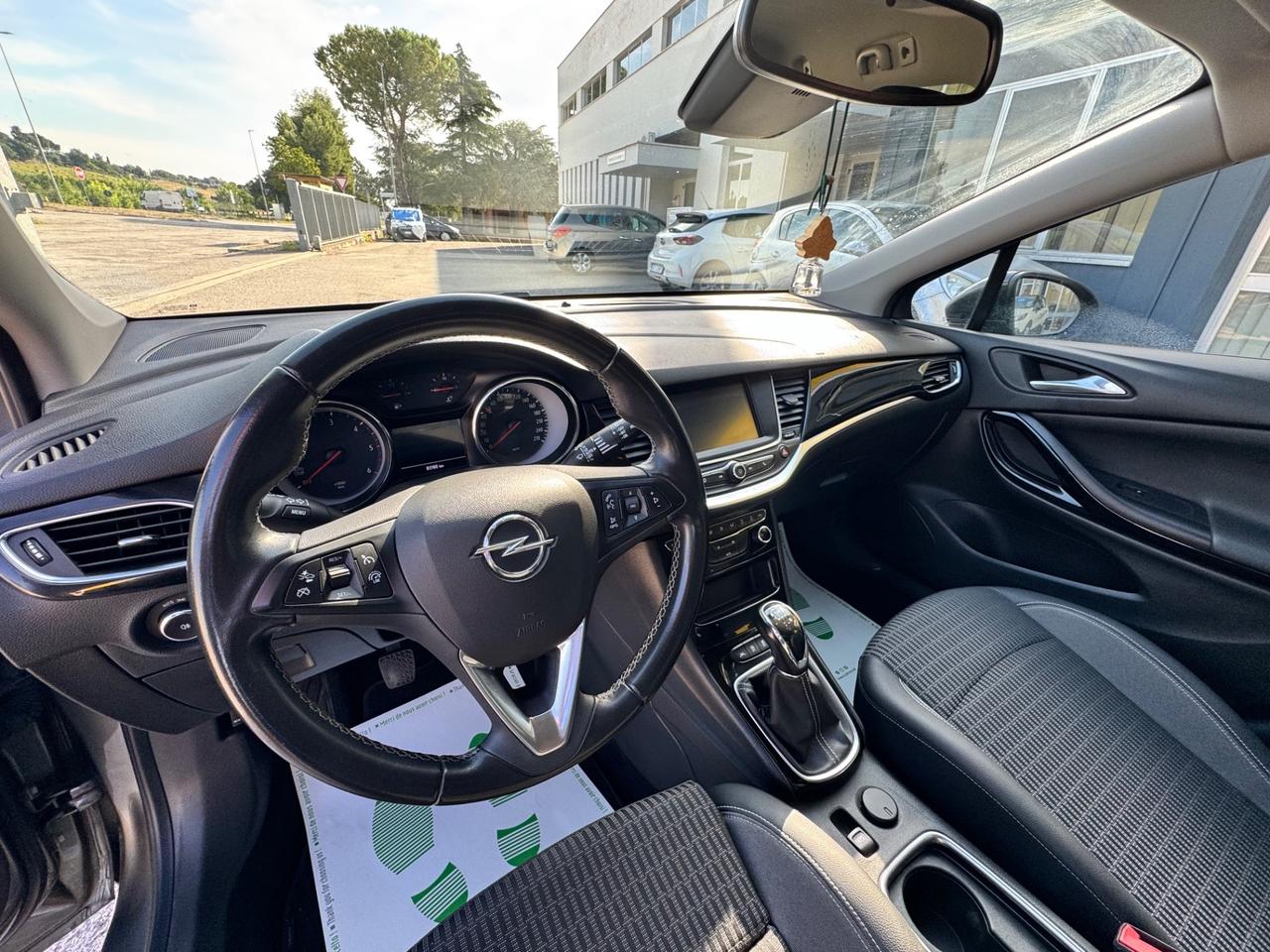Opel Astra 1.5 Turbo Diesel 130 CV Elegance
