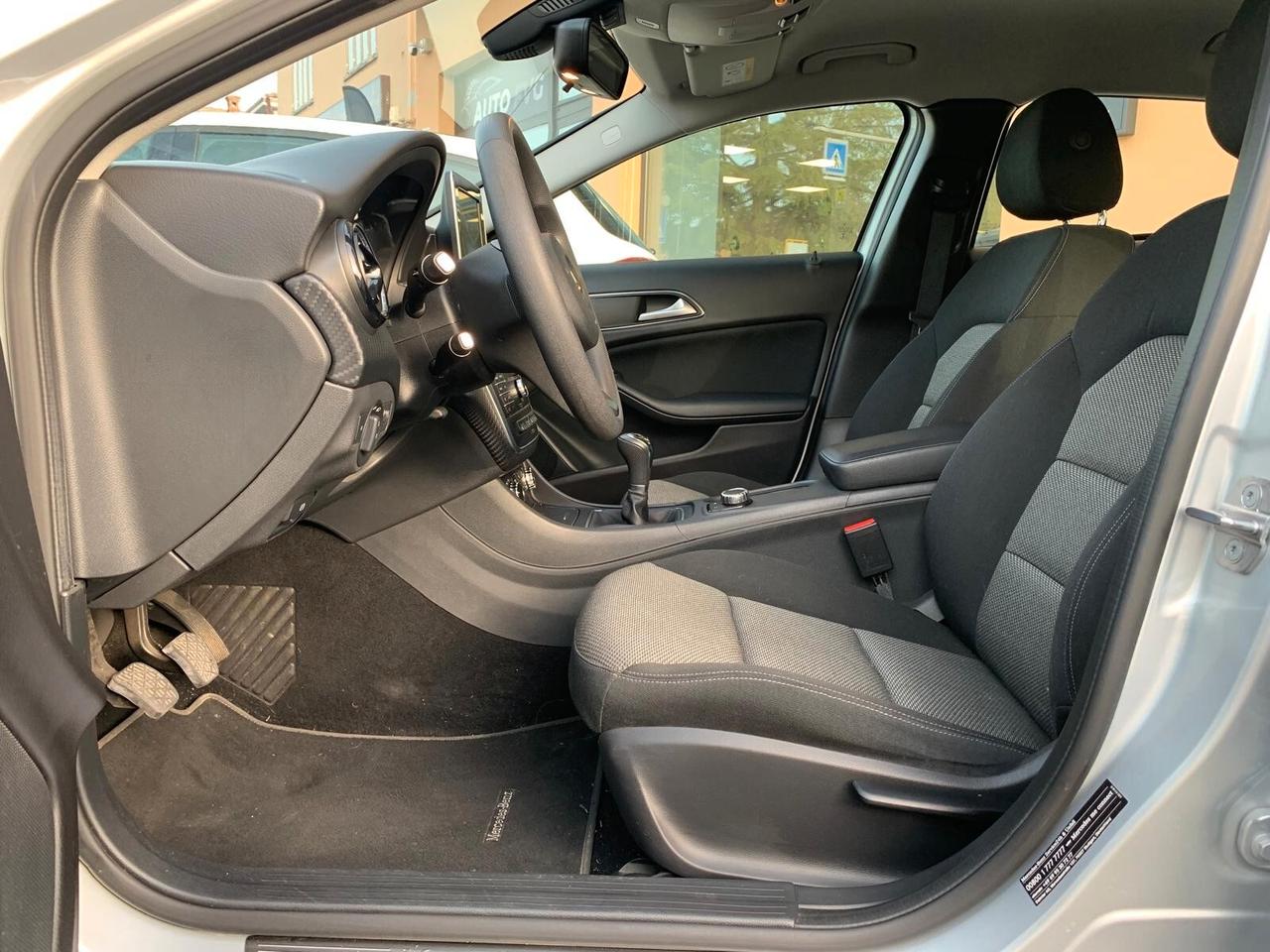Mercedes-benz GLA 180 Business NEOPAT.