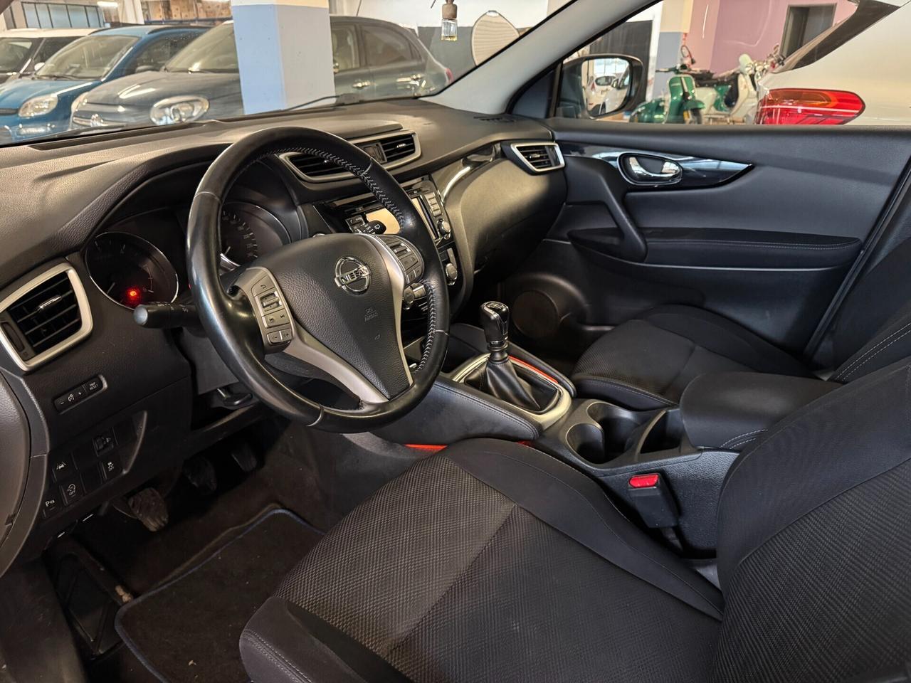 Nissan Qashqai 1.6 dCi 2WD 360 EURO 6B