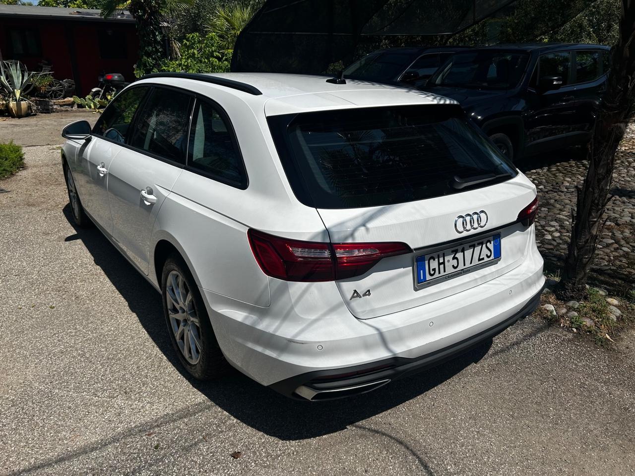 Audi A4 Avant 35 TDI/163 CV S tronic Business Advanced
