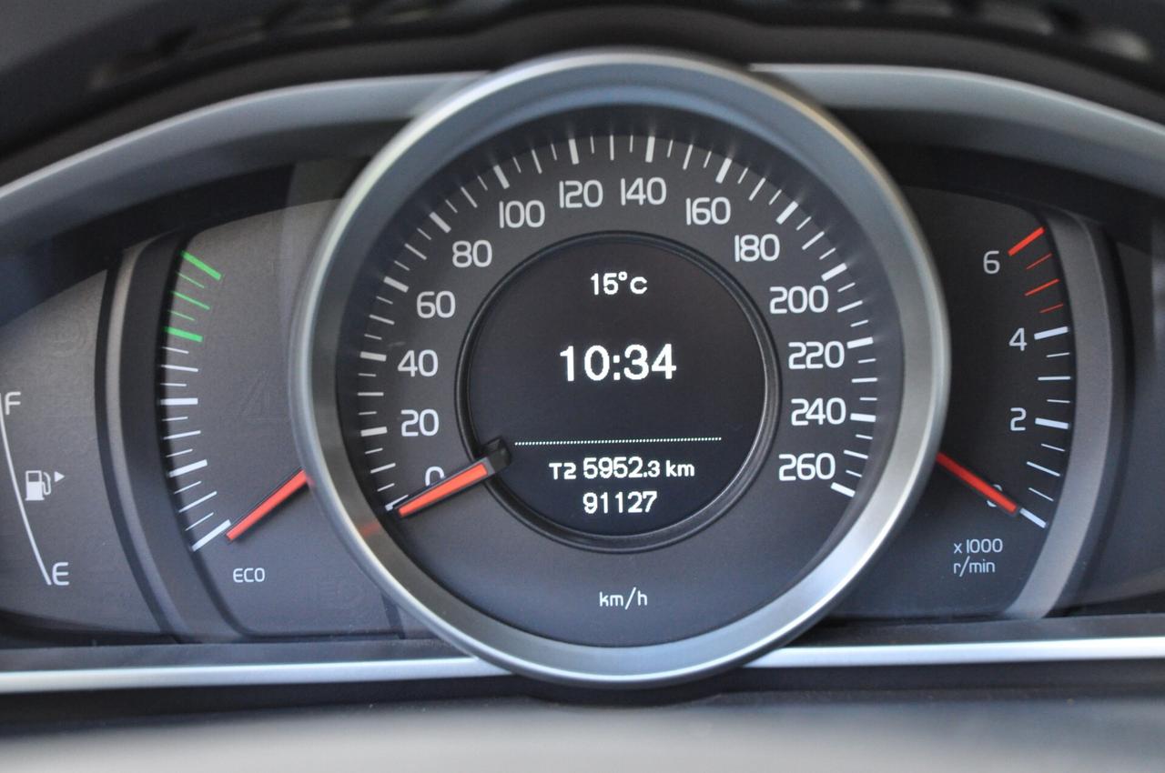 Volvo V40 2.0 D2 Kinetic my18