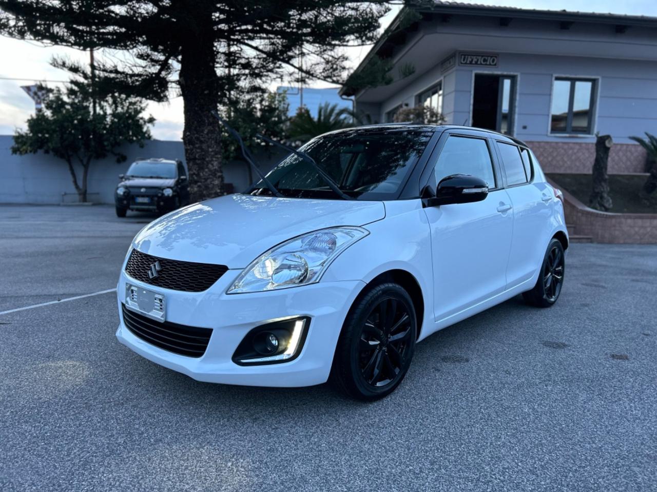 Suzuki Swift Unique B-Color Tetto Apribile