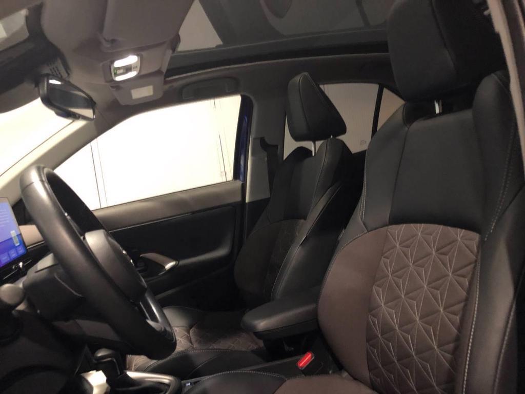 Toyota Yaris Cross 1.5 H Lounge FWD E-CVT