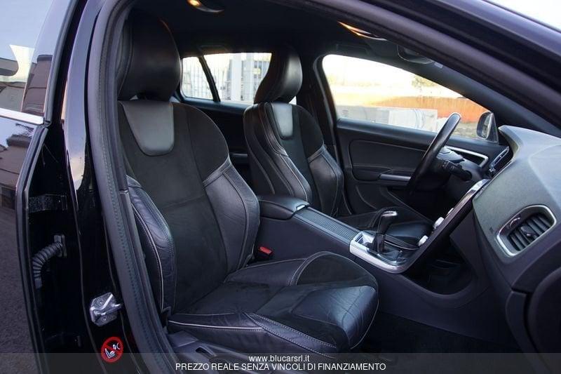 Volvo V60 V60 D2 R-design