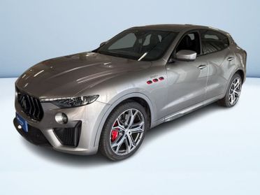 Maserati Levante 3.8 V8 TROFEO 580CV AUTO