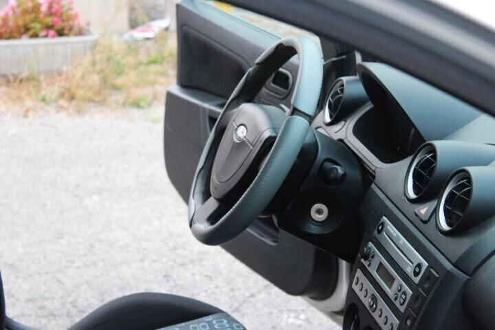 FORD FIESTA 1.2ie TECNO-GREY 5P ESTETICA COME DA FOTO CLIMATIZZATA ABS EBD RADIO CD ESENTE BOLLO