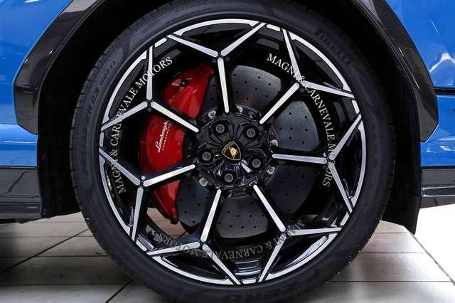 Lamborghini Urus PERFORMANTE|AKRAPOVICH|FULL CARBON PACK|TETTO|23''