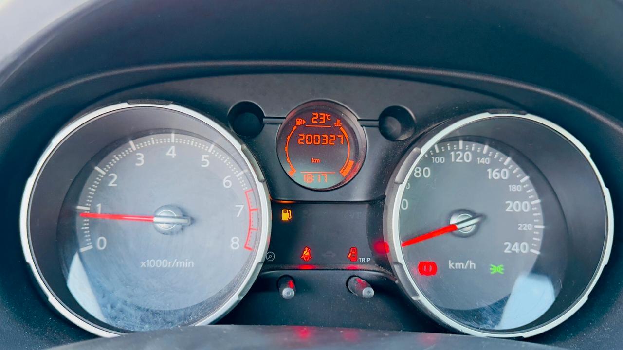 Nissan Qashqai Qashqai+2 1.6 16V Visia