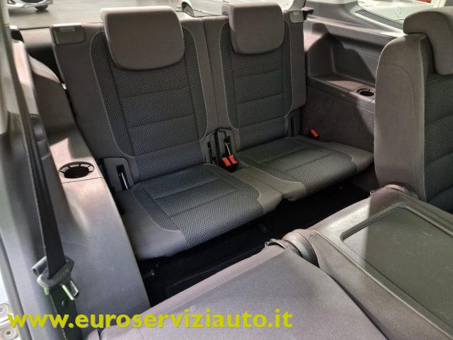 VOLKSWAGEN Touran 7 POSTI 1.2 TSI Comfortline BMT