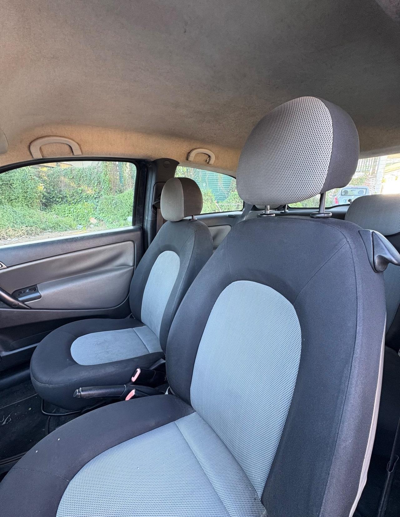 Lancia Ypsilon 1.2cc Benzina GPL