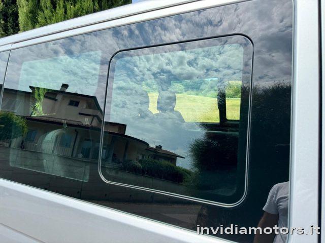 VOLKSWAGEN Caravelle T6.1 9 POSTI-NAVIGATORE