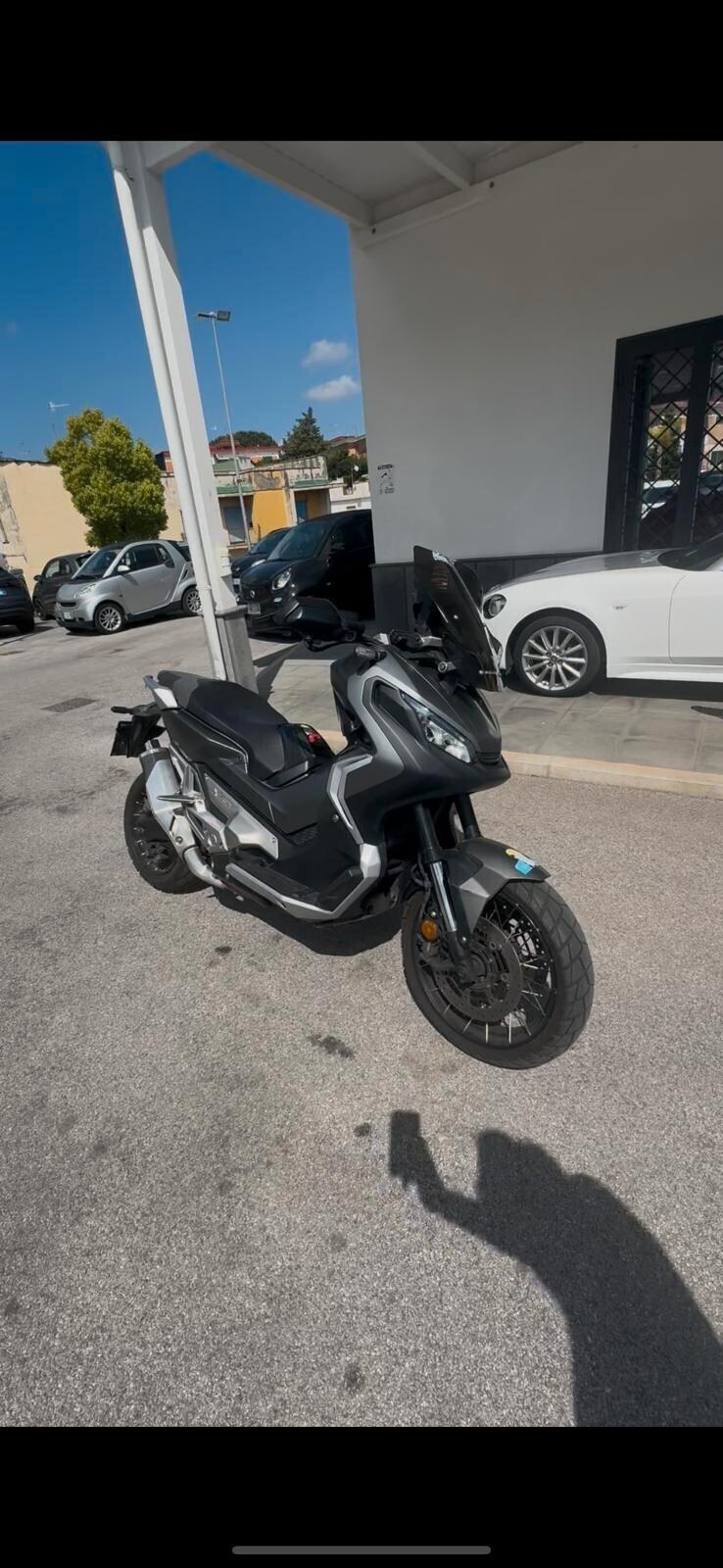 HONDA XADV 750
