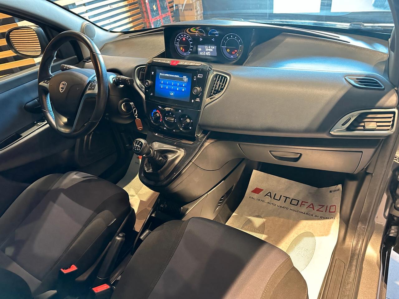 Lancia Ypsilon 1.0 FireFly 5 porte S&S Hybrid Gold Plus