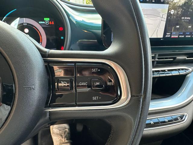 FIAT 500e 3+1 42 kWh Icon +