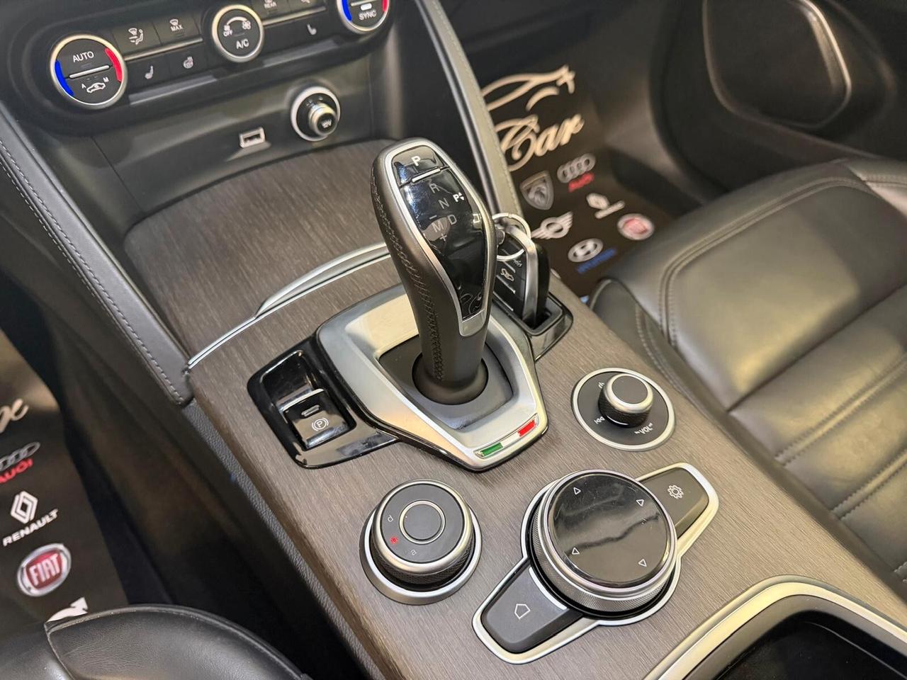 ALFA ROMEO STELVIO TI 2.2 210CV Q4 TETTO PELLE NAVI ANNO 2022