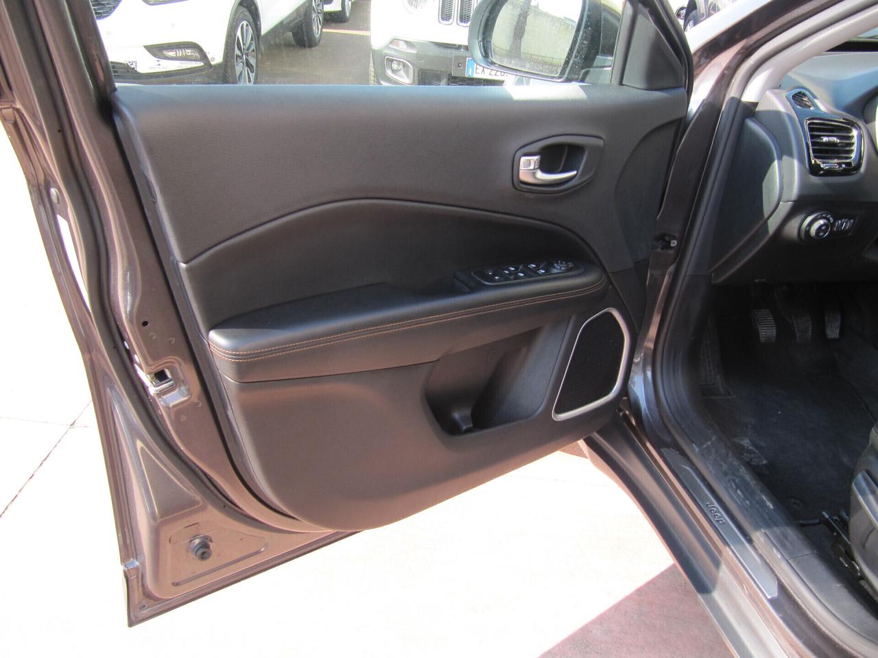 Jeep Compass 1.6 Multijet II 2WD Limited - 2017