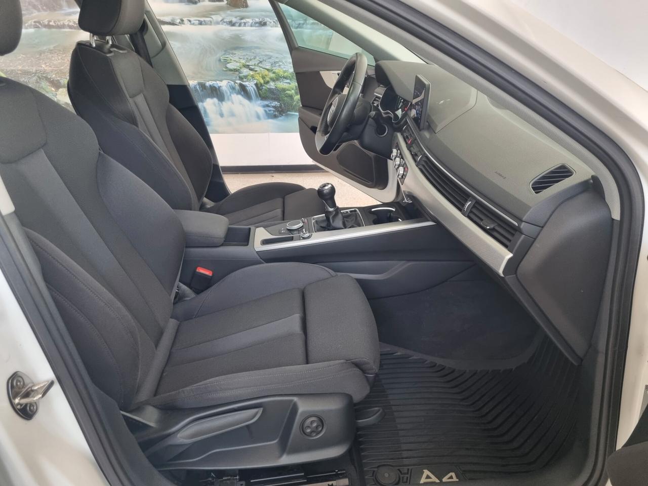 Audi A4 Avant 2.0 TFSI g-tron Business Sport