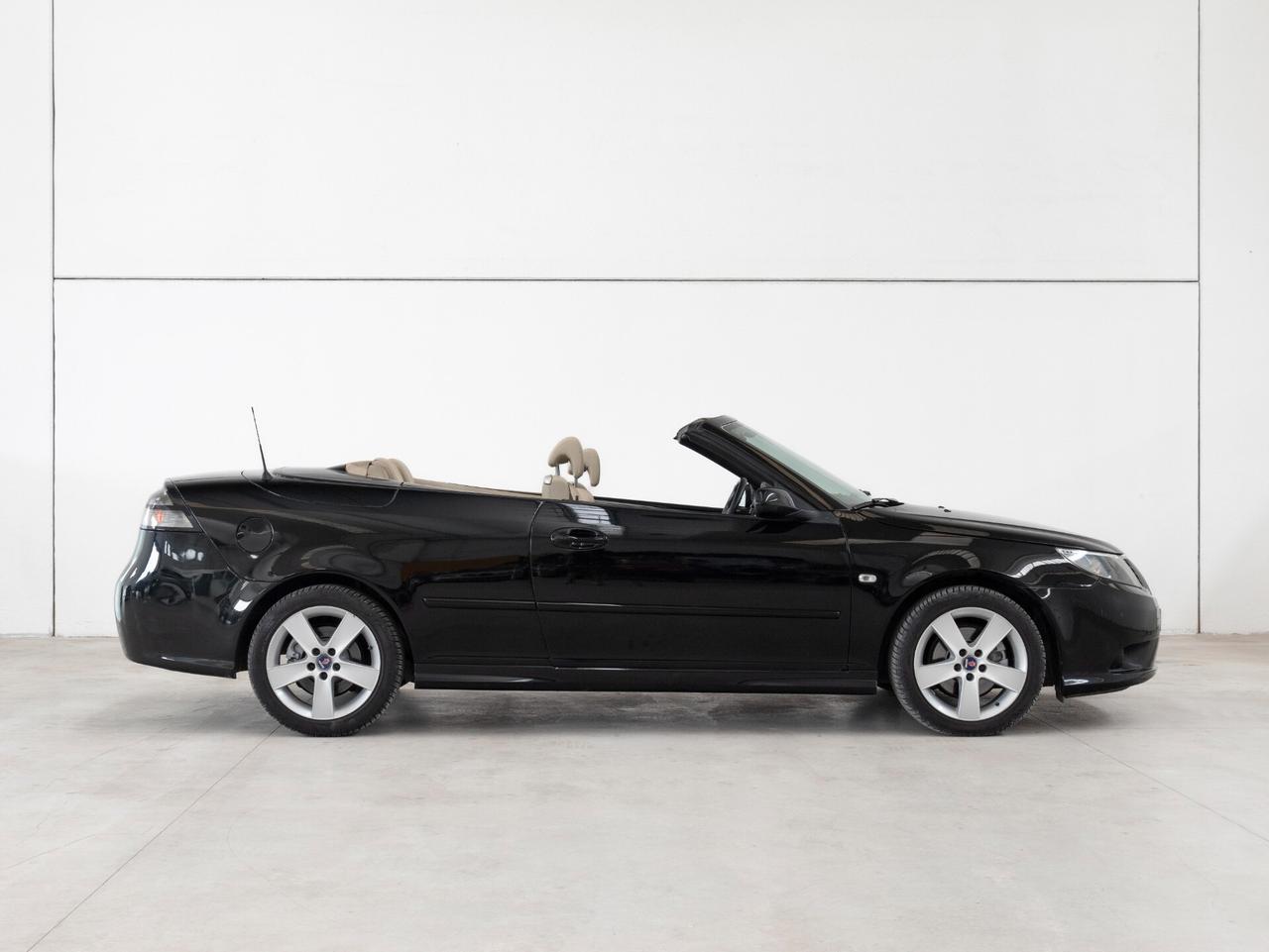 Saab 9-3 Cabriolet 1.9 TiD 16V DPF Vector