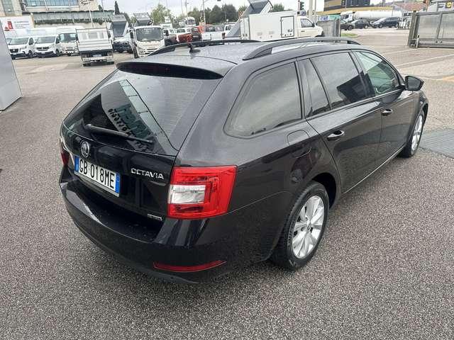 Skoda Octavia Wagon 1.5 g-tec Executive 130cv dsg