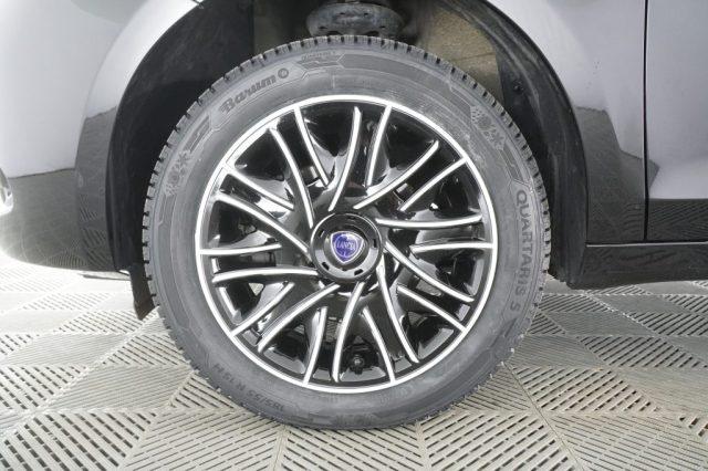 LANCIA Ypsilon Ypsilon 1.0 FireFly 5 porte S&S Hybrid Silver