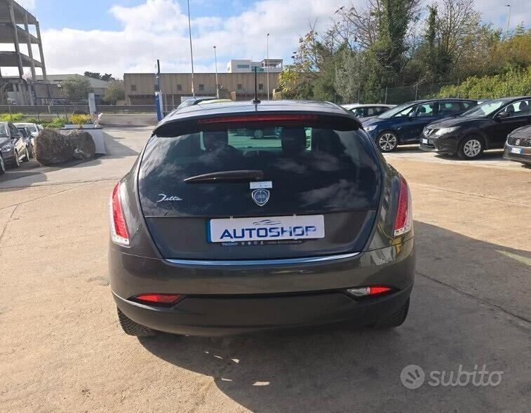 Lancia Delta 1.6 MJT DPF Platino
