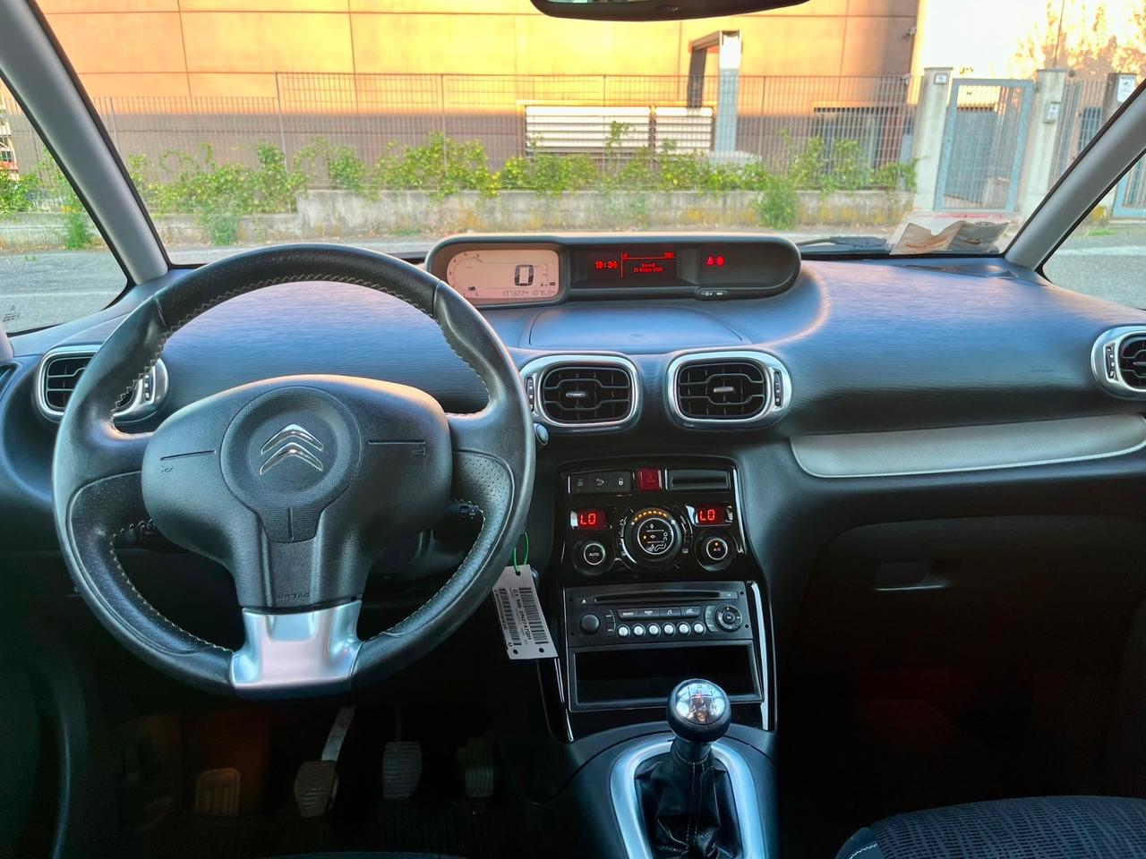 Citroen C3 Picasso 1.4benz 2013 137.000km perfetta