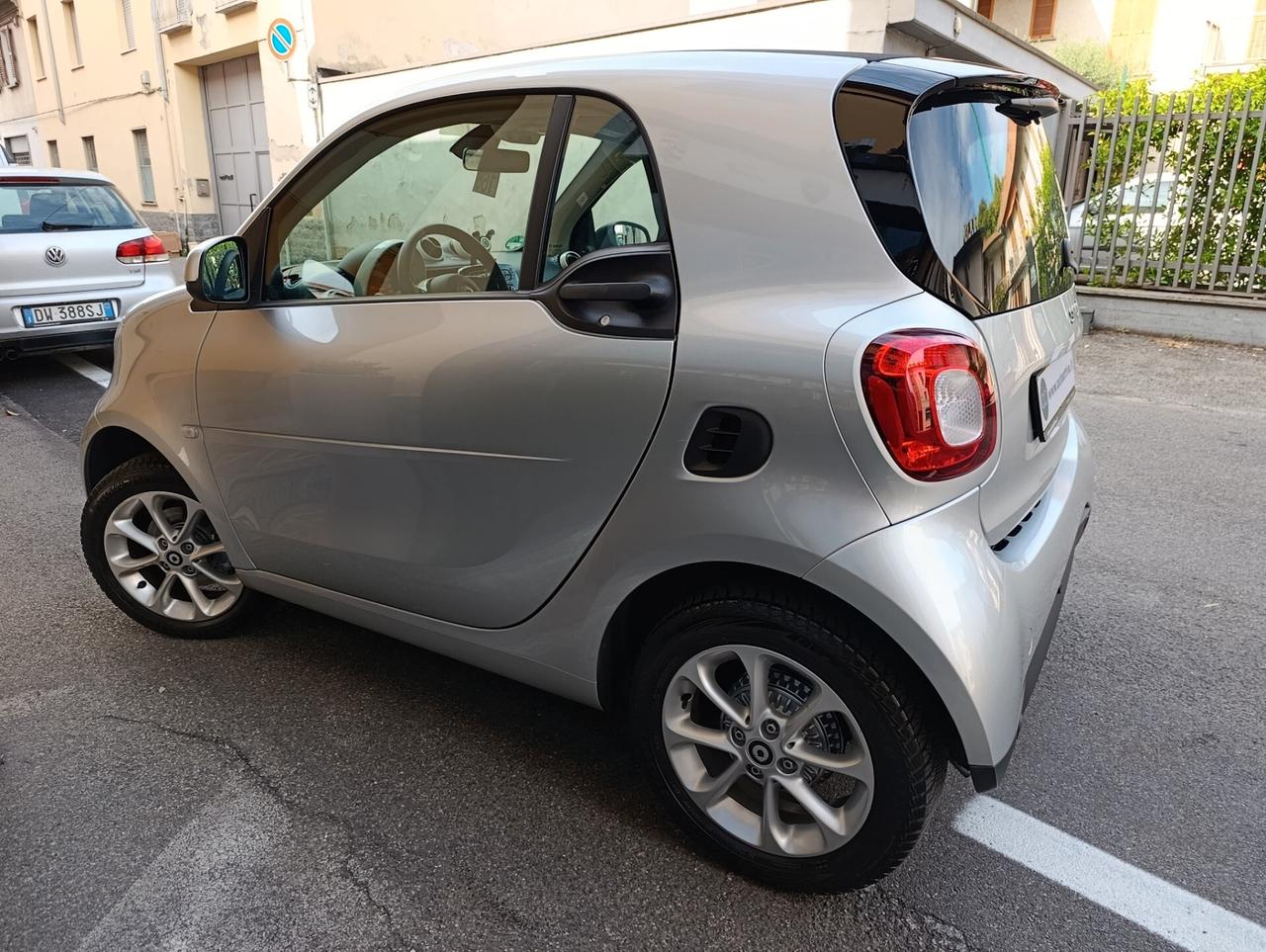 Smart ForTwo 70 1.0 twinamic aut. solo Km 8.142