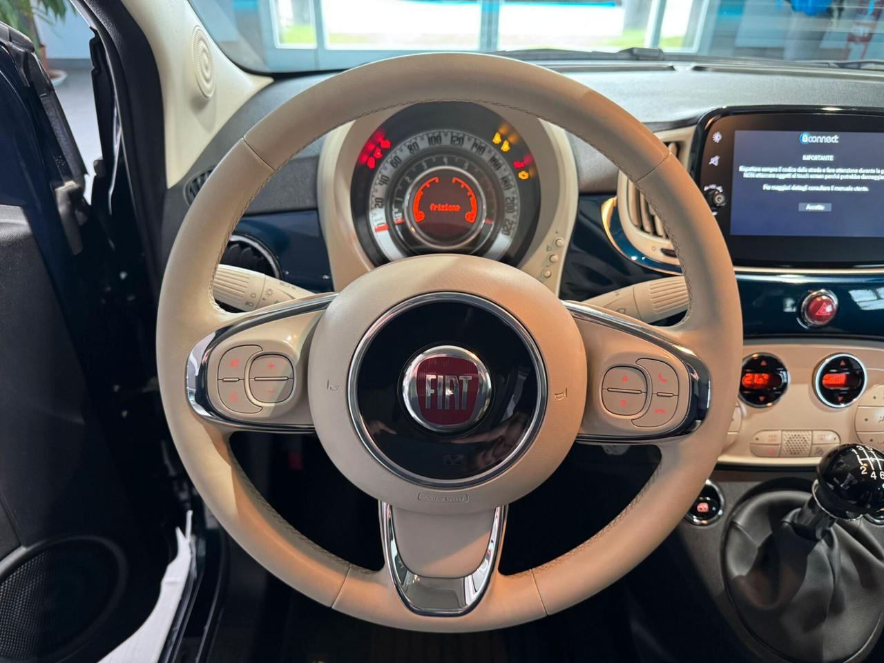 Fiat 500 C 1.0 Hybrid Dolcevita