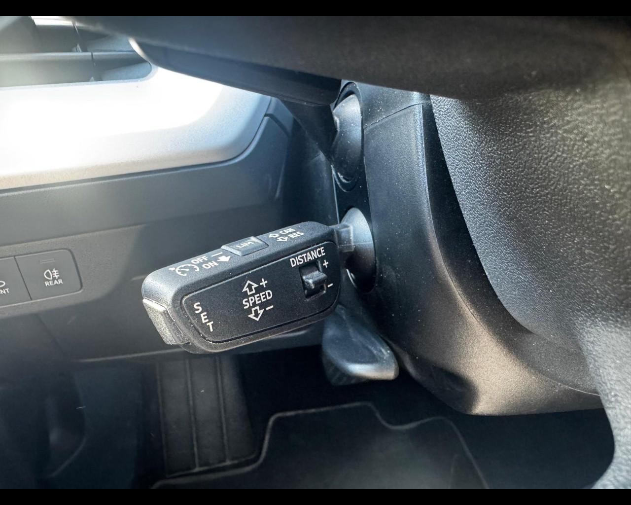 AUDI Q4 SPORTBACK E-TRON 40 BUSINESS