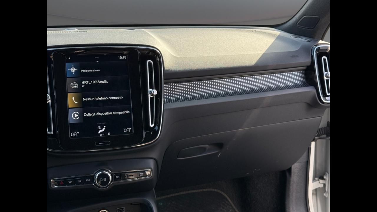 VOLVO XC40 - XC40 1.5 t5 phev R-design auto my21