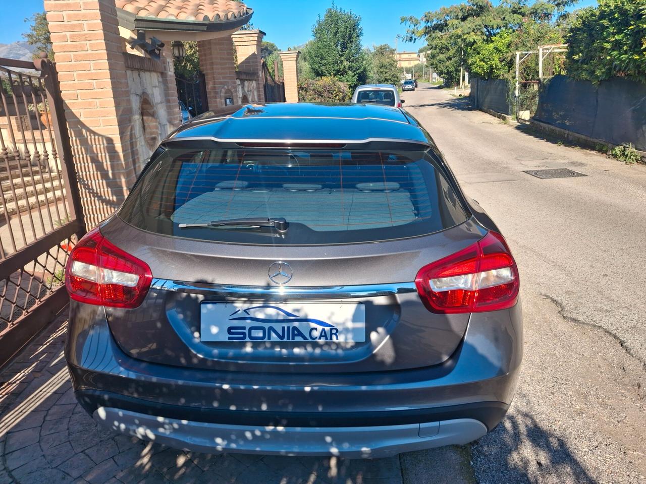 Mercedes-benz GLA 180 d Automatic Executive