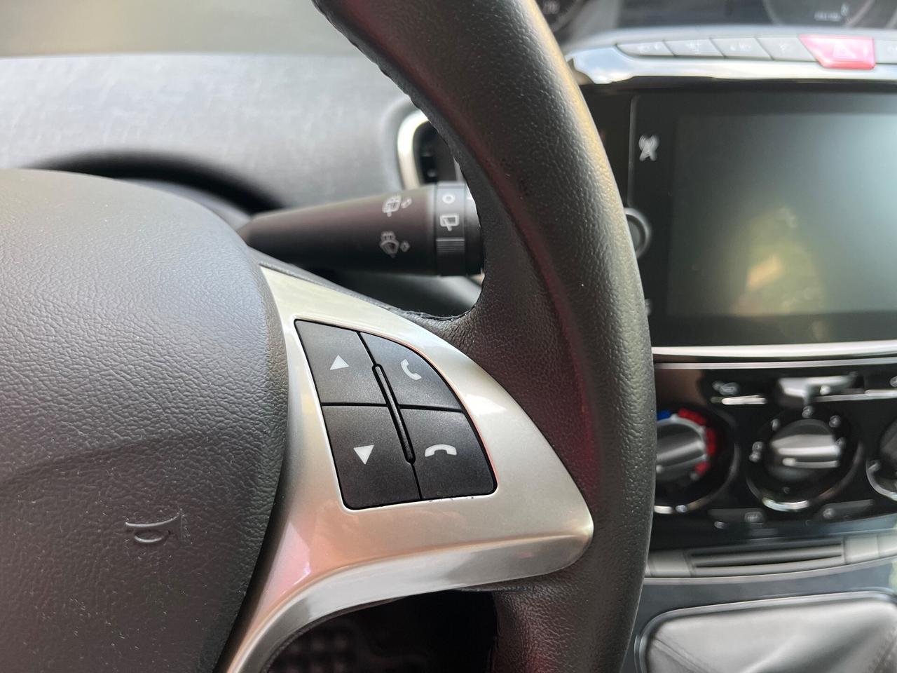 LANCIA YPSILON 1.0 HYBRID 69CV GOLD - NESSUN VINCOLO FINANZIARIO