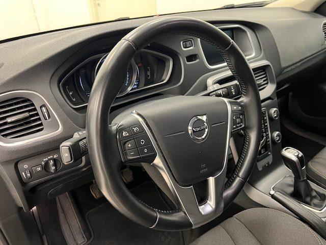 VOLVO V40 II - Cross Country 2.0 d2 my19