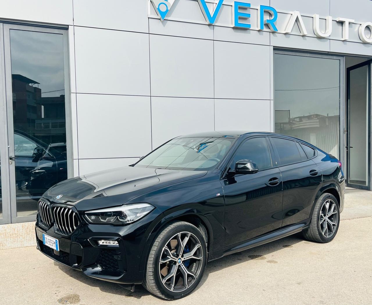 BMW X6 xdrive30d Msport possibilità noleggio no scoring